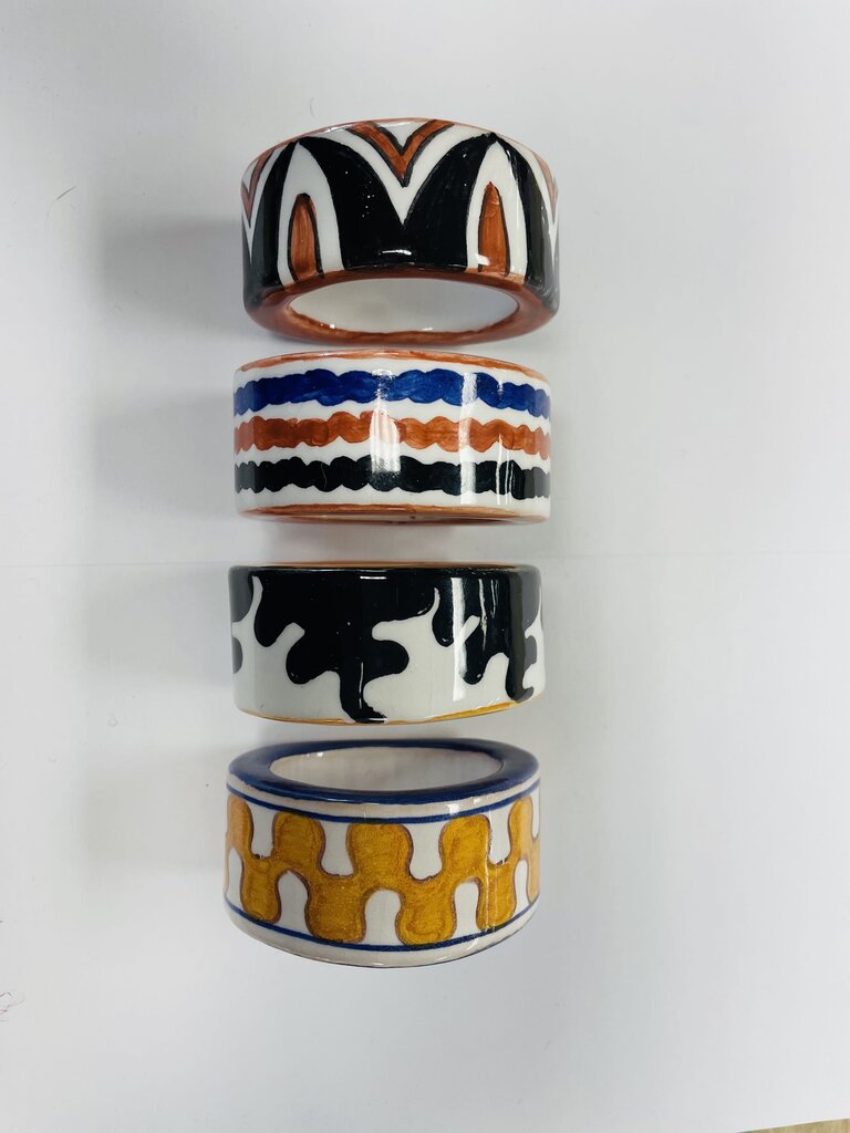 CERAMIC MADE IN ITALY NAPKIN RINGS SET OF 4