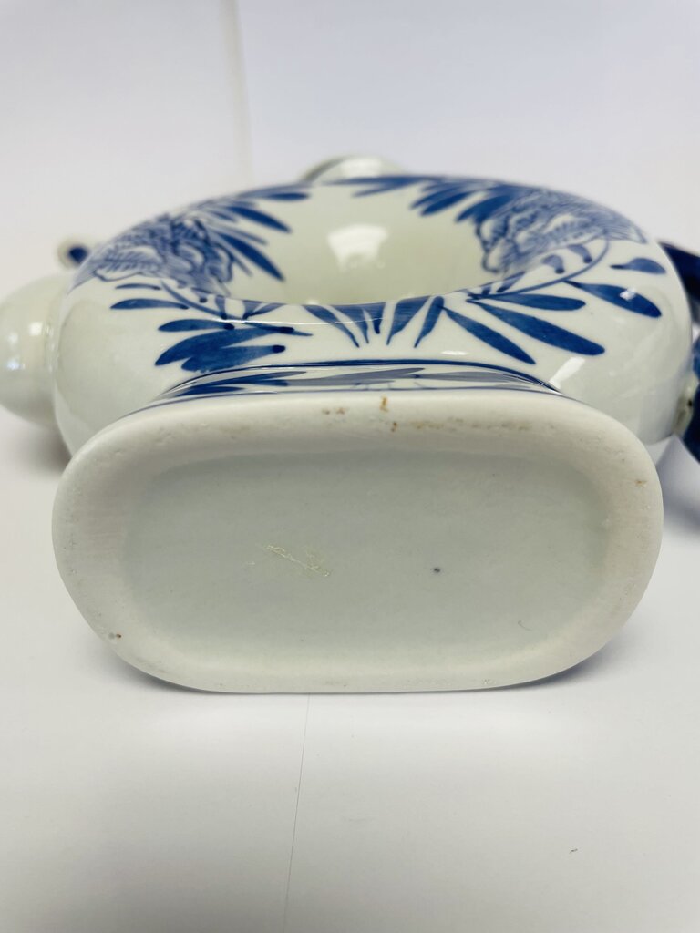 VINTAGE DOUGHNUT TEAPOT BLUE FLORAL