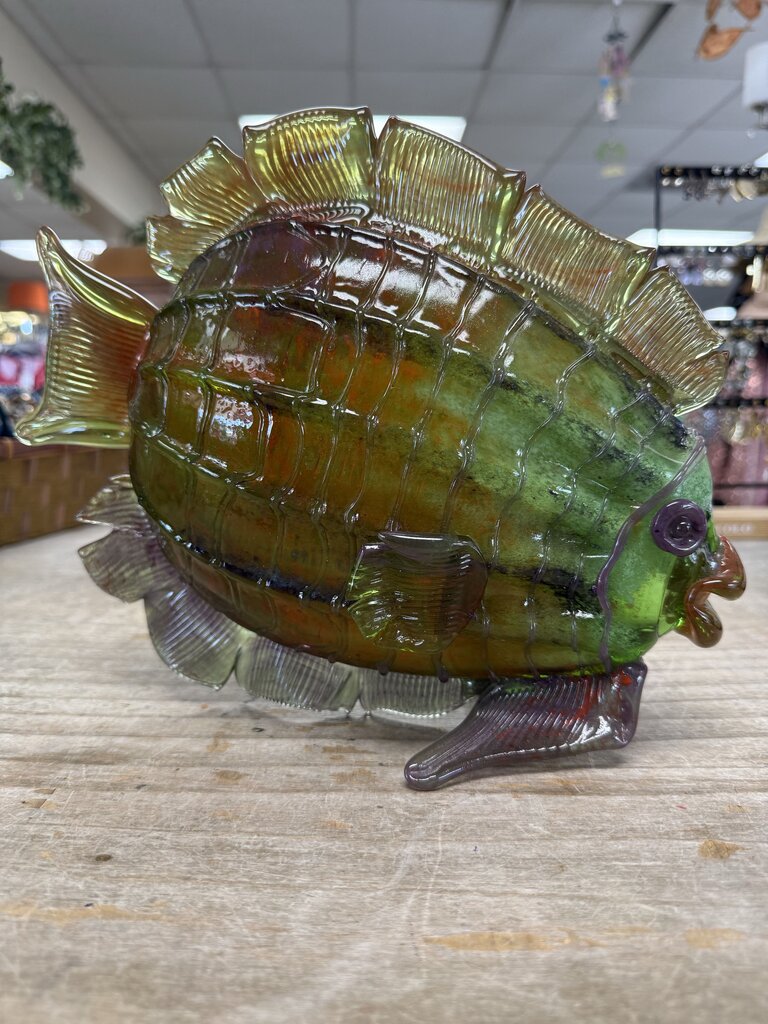 GREEN, ORANGE, AND PURPLE GLASS FISH