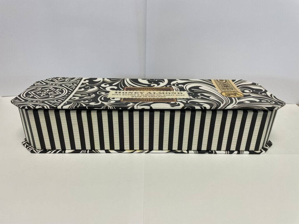 HONEY ALMOND SHEA BUTTER SOAP