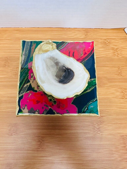 OYSTER SHELL BOX DECOR