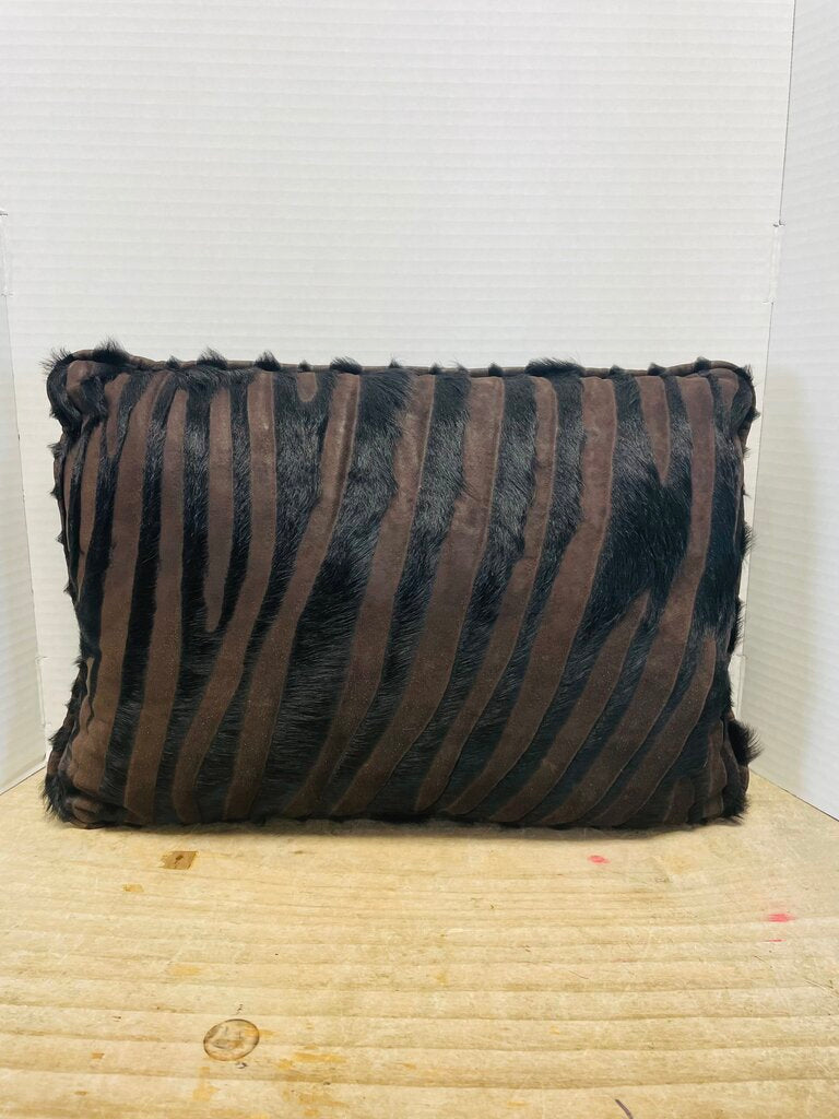 LEATHER AND HIDE PILLOW
