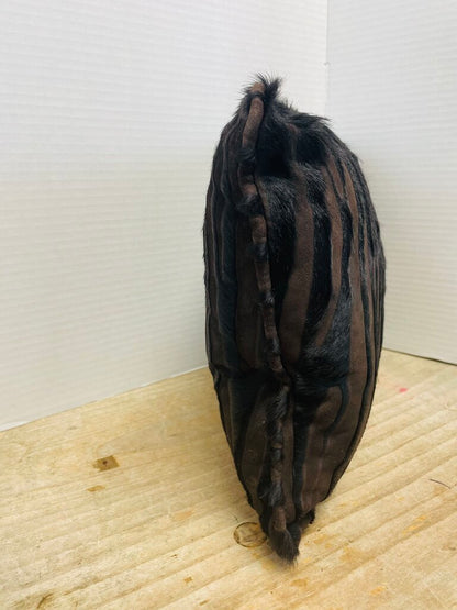 LEATHER AND HIDE PILLOW