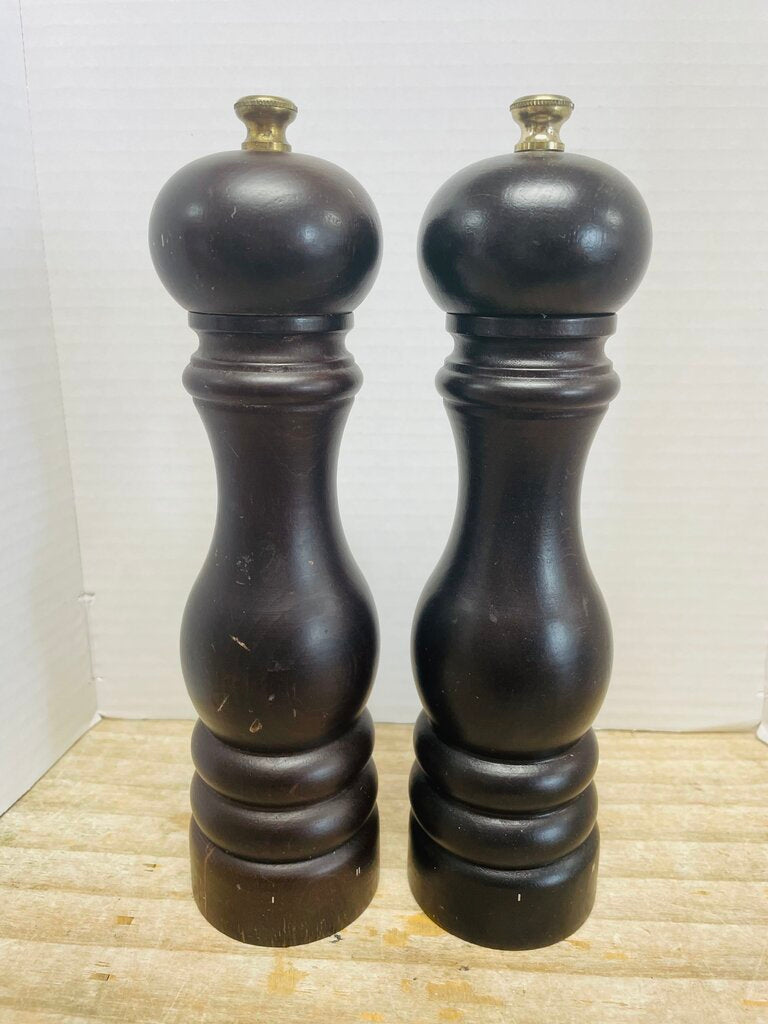 PEUGEOT SALT AND PEPPER MILL