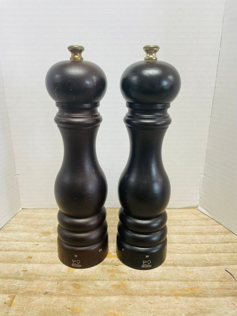 PEUGEOT SALT AND PEPPER MILL