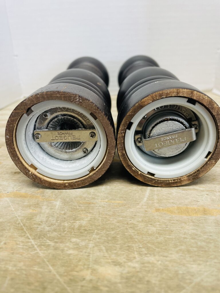 PEUGEOT SALT AND PEPPER MILL