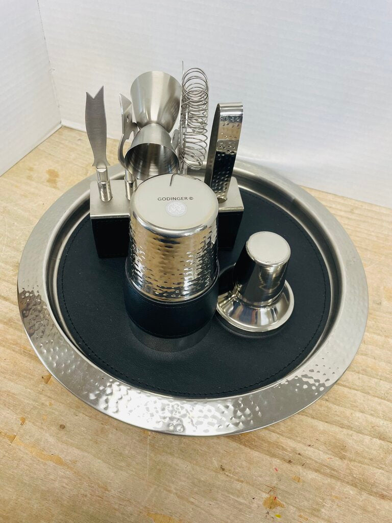 GODINGER STAINLESS STEEL AND LEATHER BAR SET