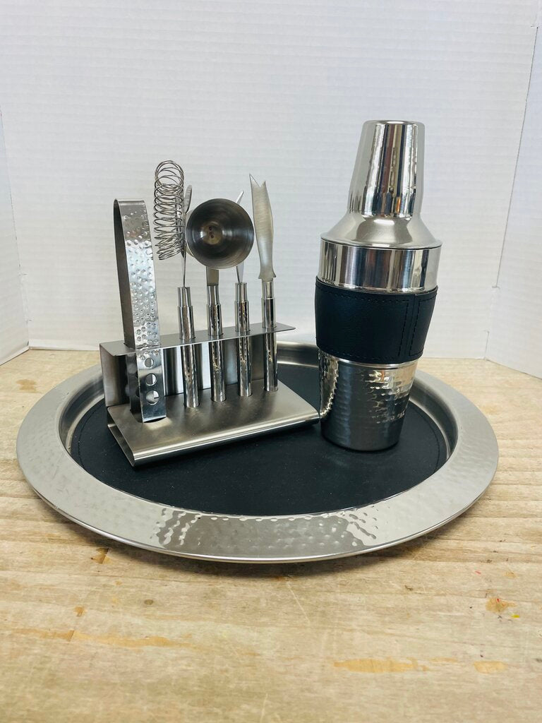 GODINGER STAINLESS STEEL AND LEATHER BAR SET