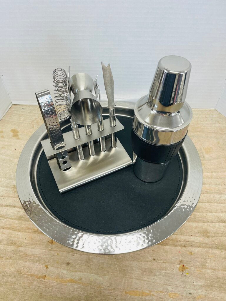 GODINGER STAINLESS STEEL AND LEATHER BAR SET