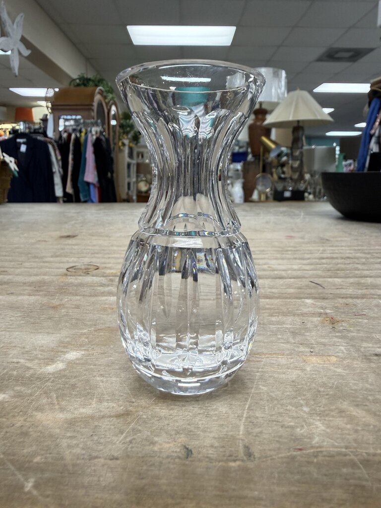 WATERFORD SMALL BUD VASE