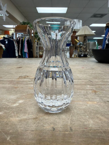 WATERFORD SMALL BUD VASE