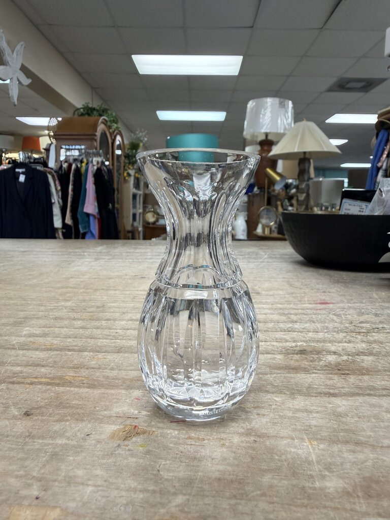WATERFORD SMALL BUD VASE