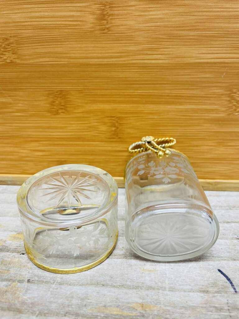 VINTAGE GOLD RIMMED ASHTRAY AND MATCHSTICK HOLDER