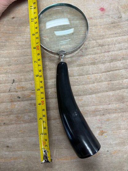 MADE IN INDIA MAGNIFINE GLASS