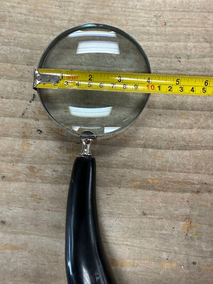 MADE IN INDIA MAGNIFINE GLASS