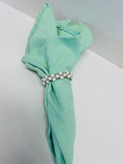 PEARL AND METAL NAPKIN RING SET OF 6