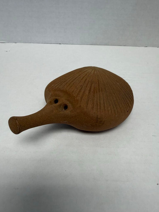 ROBERT MAXWELL CRITTER FIGURE 11