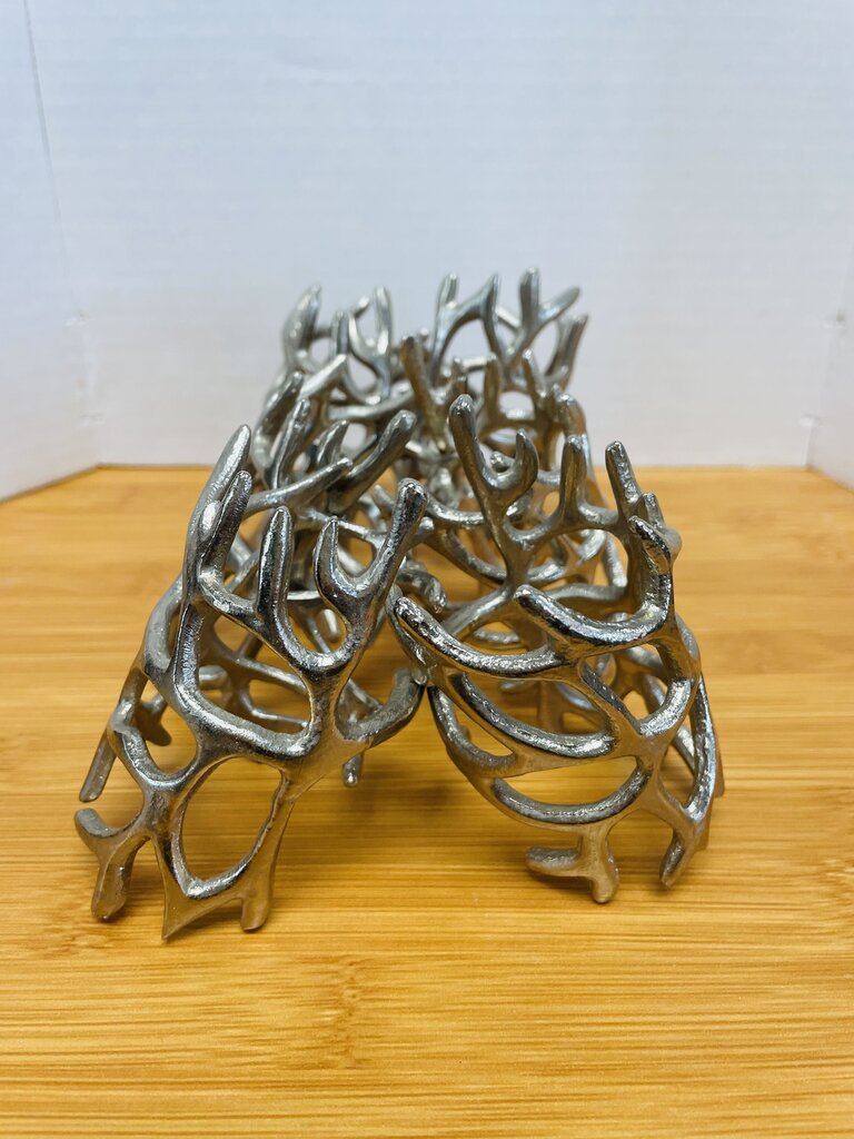 METAL NAPKIN RINGS SET OF 6
