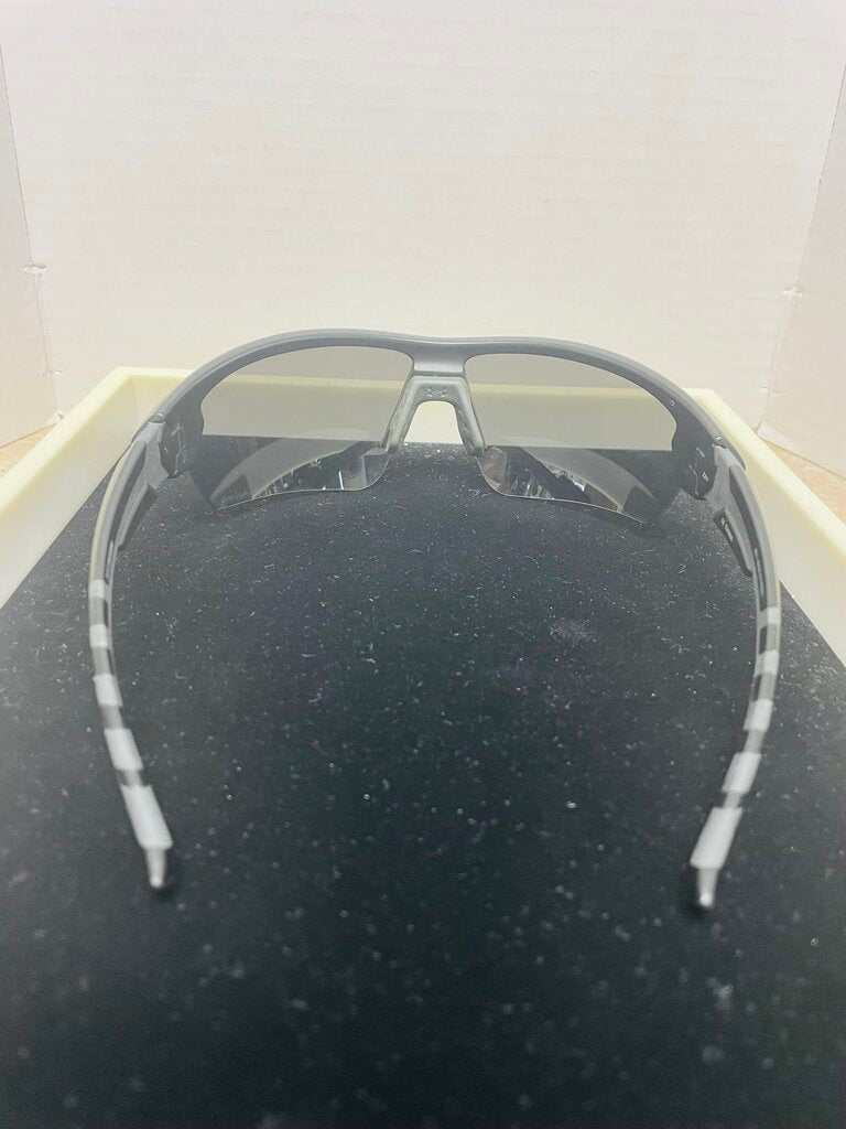BLACK UA PATRIOTIC SUN GLASSES