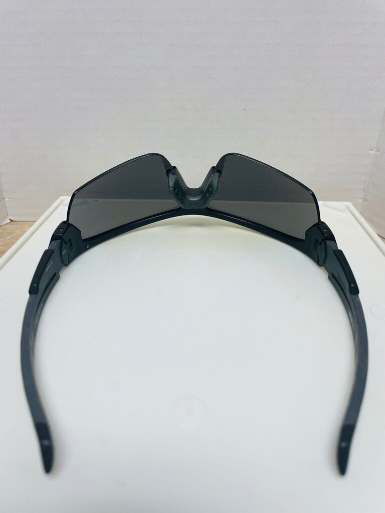 BLACK UA PATRIOTIC SUN GLASSES