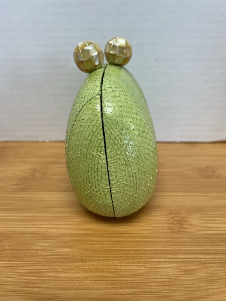 JENNY POLANCO GREEN CLUTCH