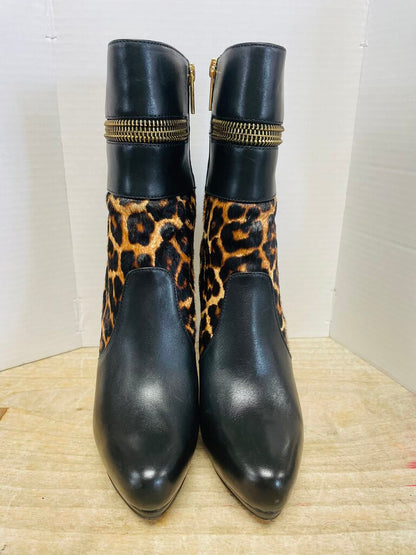 MICHAEL KORS HAYA BOOTIES BLACK/CHEETAH SIZE 6 1/2