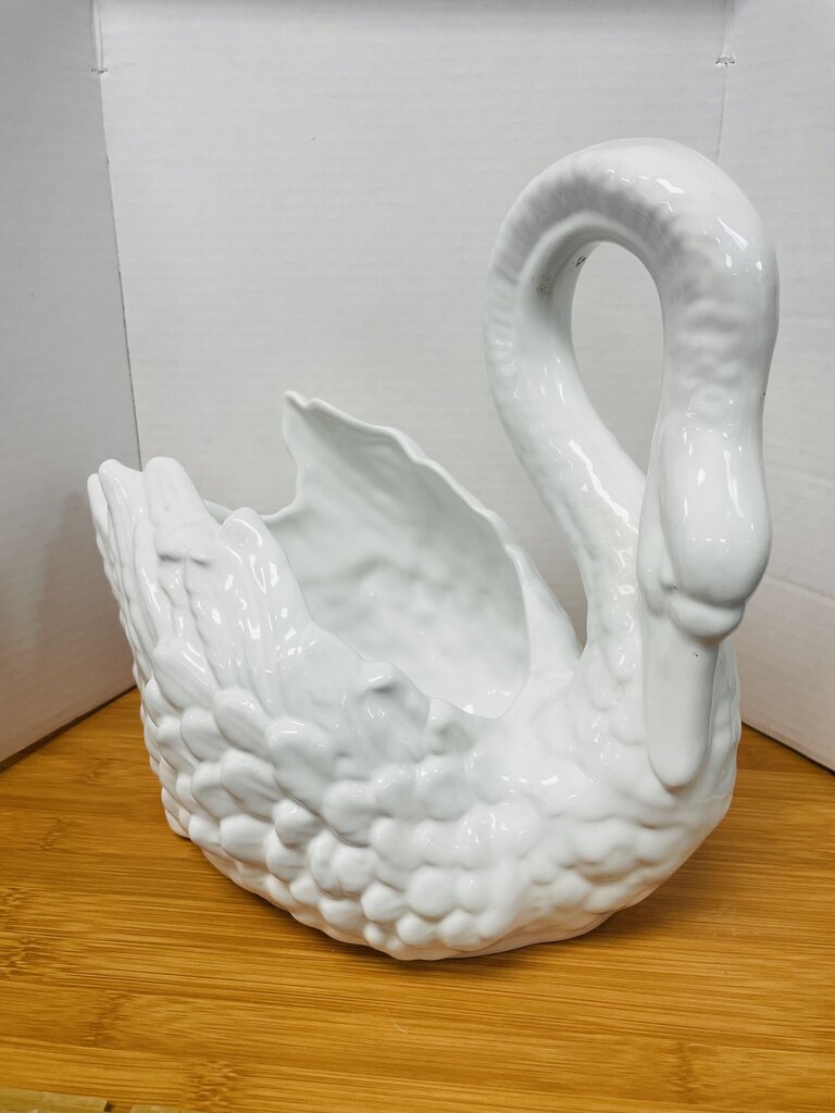 VINTAGE PORTUGAL CERAMIC SWAN PLANTER 12"L 8"W 10.5"H