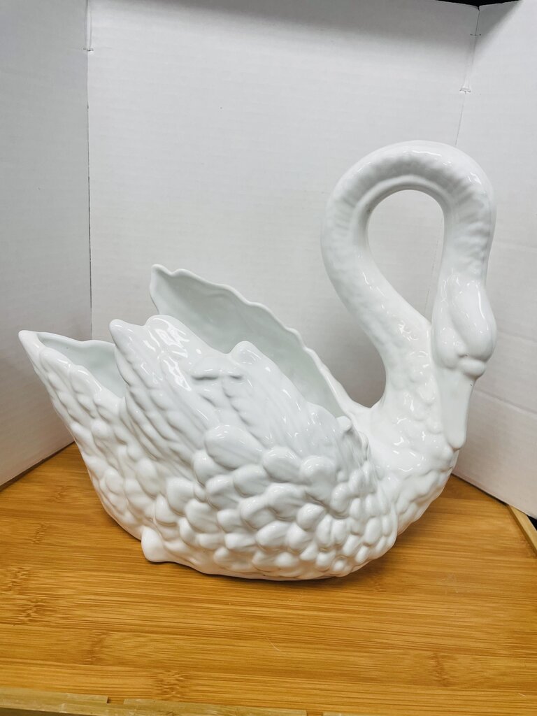 VINTAGE PORTUGAL CERAMIC SWAN PLANTER 12"L 8"W 10.5"H