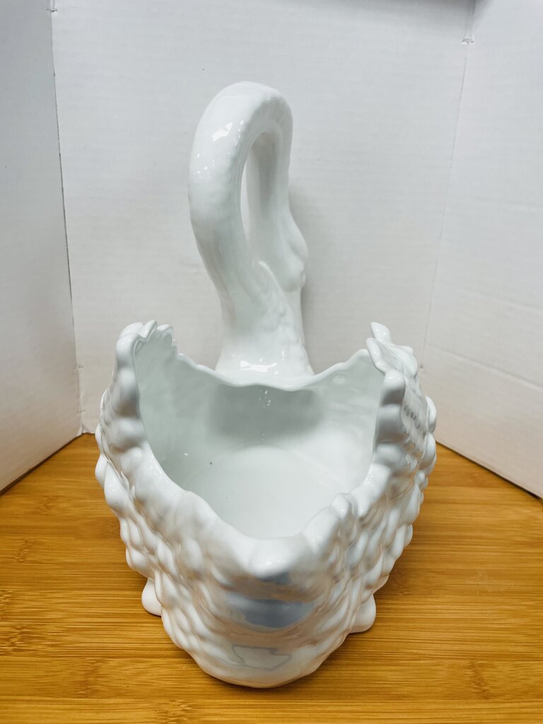 VINTAGE PORTUGAL CERAMIC SWAN PLANTER 12"L 8"W 10.5"H