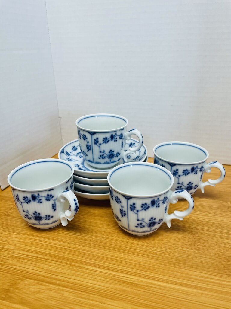 SET OF 4 HEINRICH AMAILENBURG MOCHA CUPS