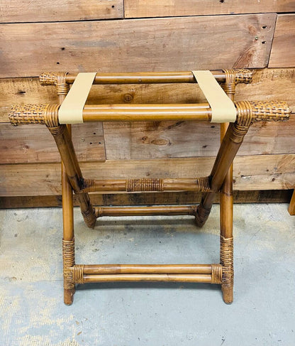 VINTAGE RATTEN & BAMBOO LUGGAGE FOLDING RACK T23''W13'