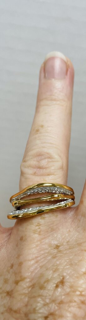 SWAROVSKI GOLD PLATED CRYSTAL RING SIZE 6.5