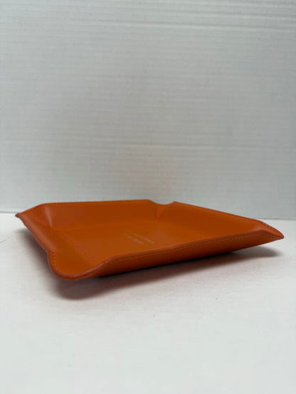 ORANGE LEATHER KEY CATCHALL