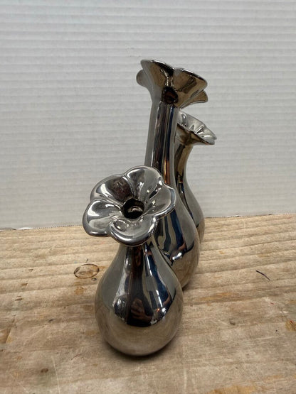 VINTAGE TRIPLE FLOWER BUD VASE