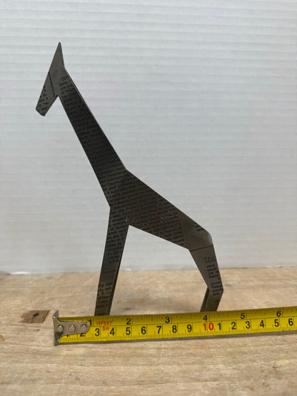 METAL HAND CRAFTED GIRAFFE FIGURE