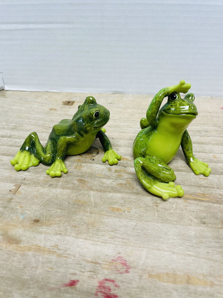 GANZ GREEN FROG FIGURINE SET OF 2