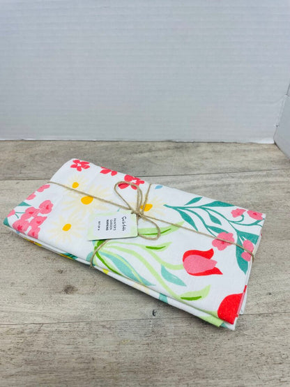 NWT SUR LA TABLE FLORAL NAPKINS SET OF 4 20"x20"