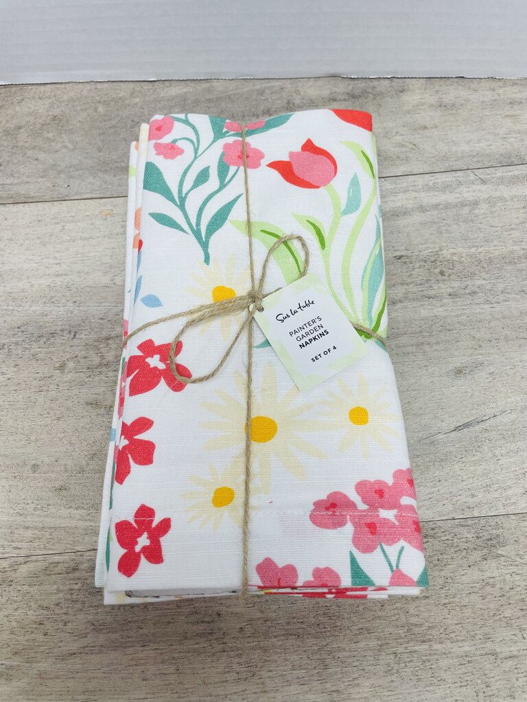 NWT SUR LA TABLE FLORAL NAPKINS SET OF 4 20"x20"