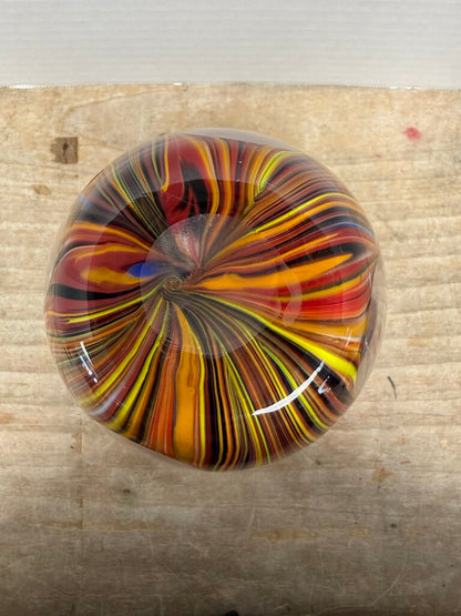 MISSONI RED SWIRL GLASS VASE W/ CIRCLES