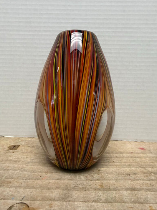 MISSONI RED SWIRL GLASS VASE W/ CIRCLES