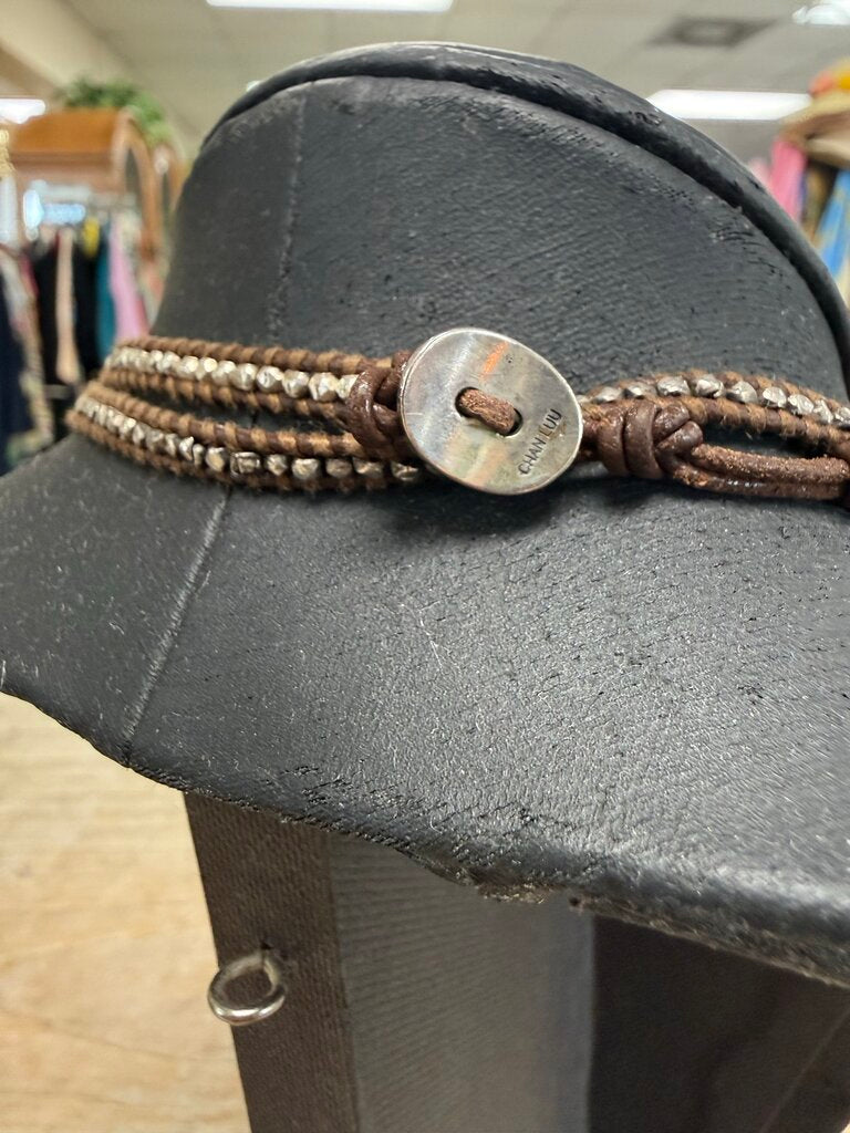 CHAN LUU BROWN LEATHER AND STERLING NECKLACE