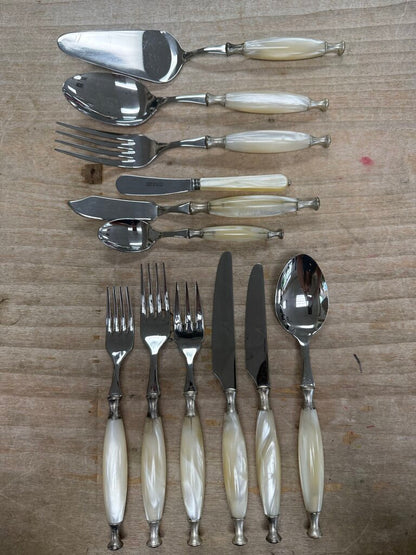 CASA BUGATTI Country 48-Piece Cutlery Set in Mother-of-the-Pearl with 3 serving utensils and 6 made in France spreading knives