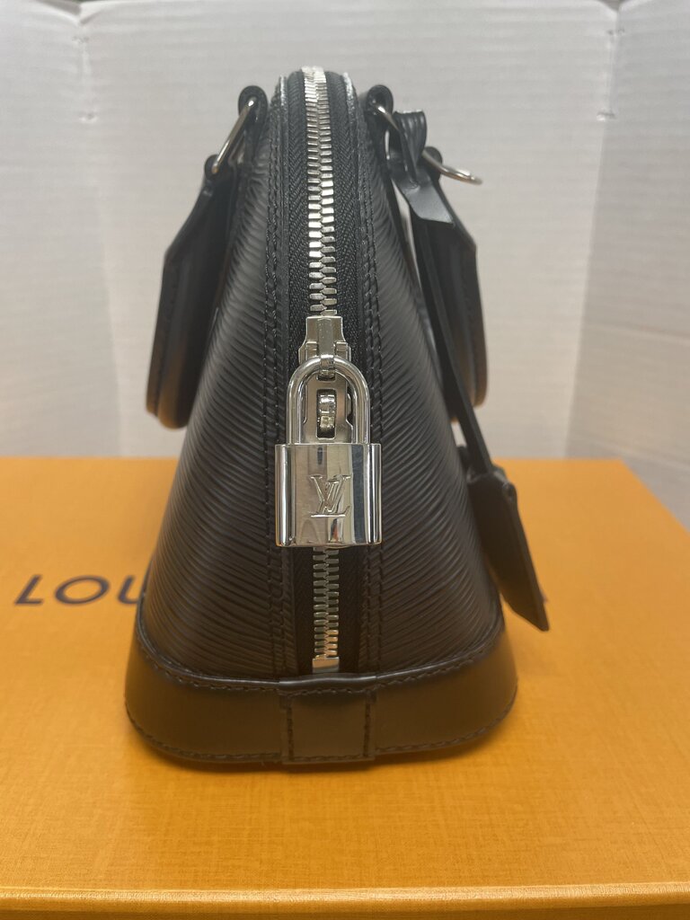 LOUIS VUITTON ALMA BLACK PURSE