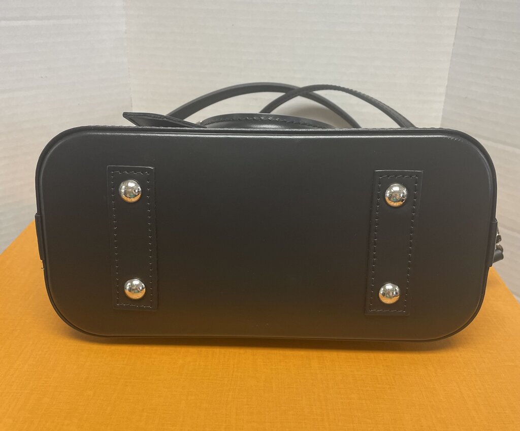 LOUIS VUITTON ALMA BLACK PURSE