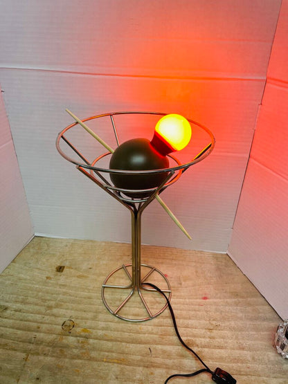 VINTAGE 90'S POP MARTINI/OLIVE LAMP BY DAVID KRYS