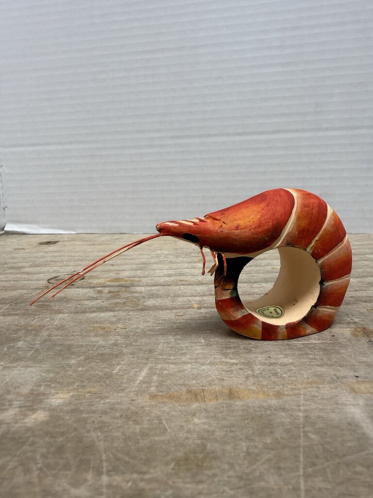 WOODEN SHRIMP NAPKIN RINGS (SET OF 6)