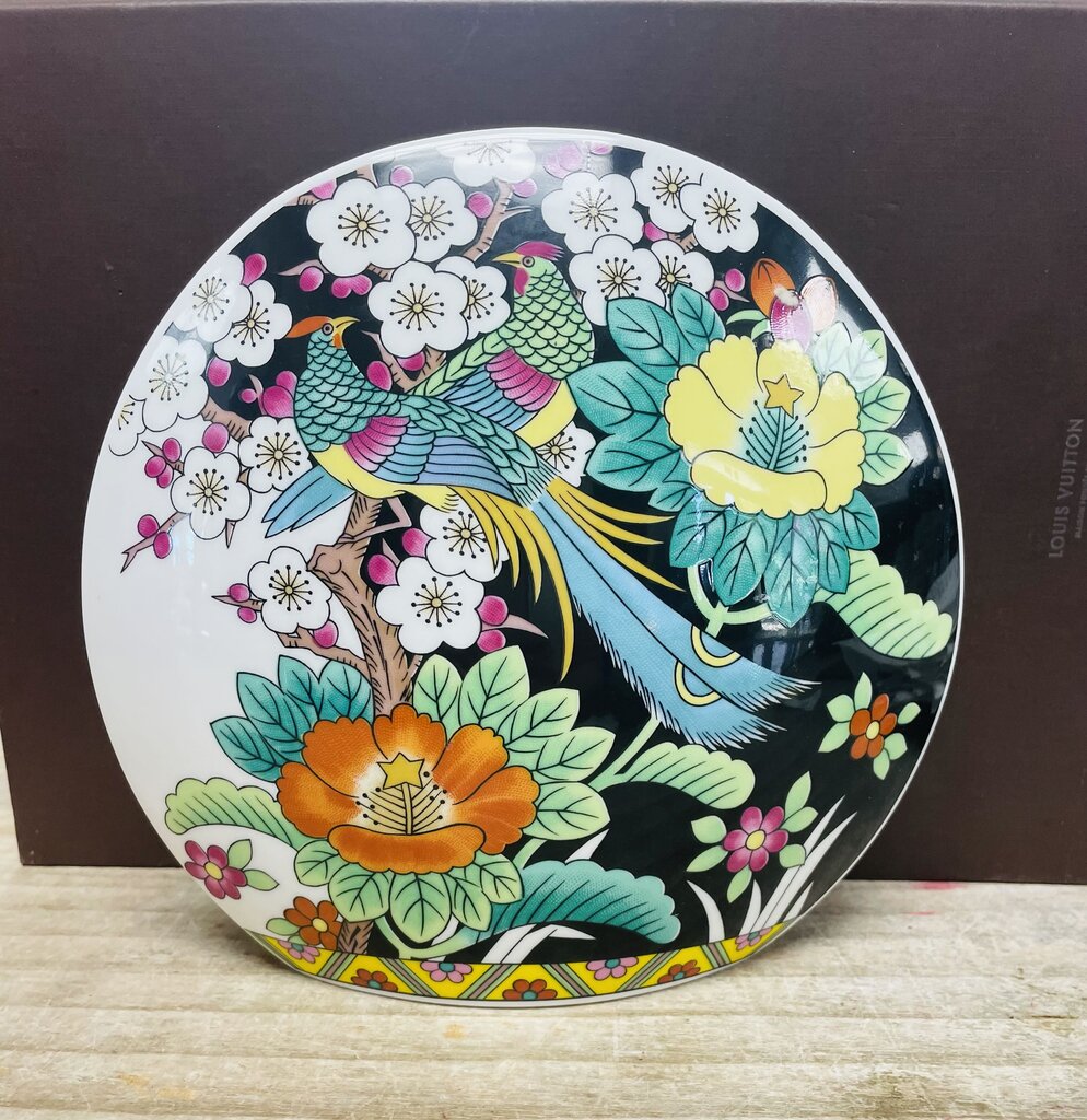 MIKASA NARUMI KUTANI BIRD PILLOW VASE H8''L9''
