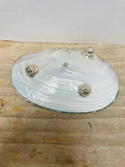 TWOS COMPANY SEA SHELL TRINKET DISH