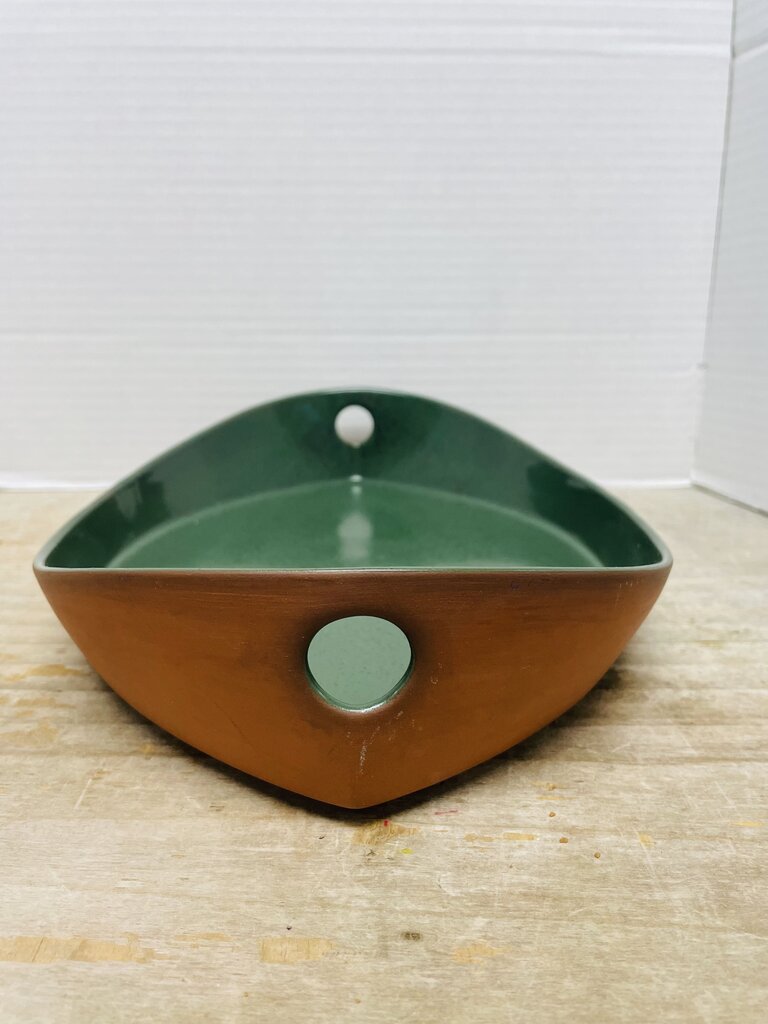 CERAMIC GREEN BOAT TRAY