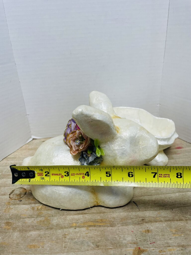 CAPIZ SHELL BUNNY RABBIT TRINKET BOX